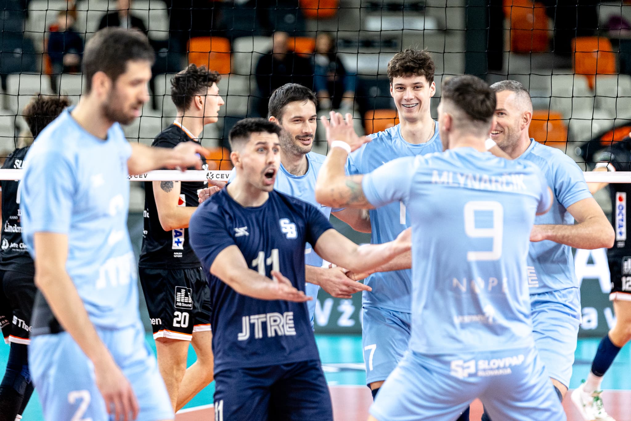 V prvom semifinále slovanisti prehrali s Aalstom tesne 2:3