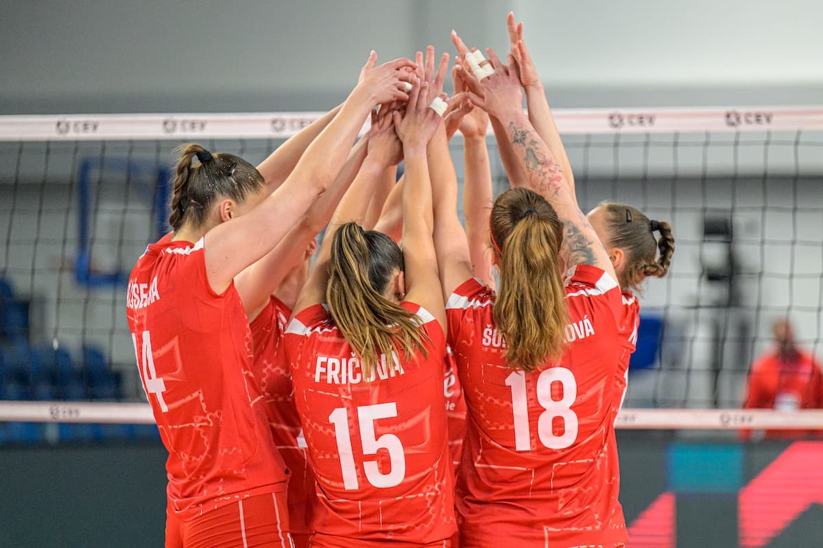 Päť tímov vrátane Sloveniek nestratilo v Európskej lige ani bod