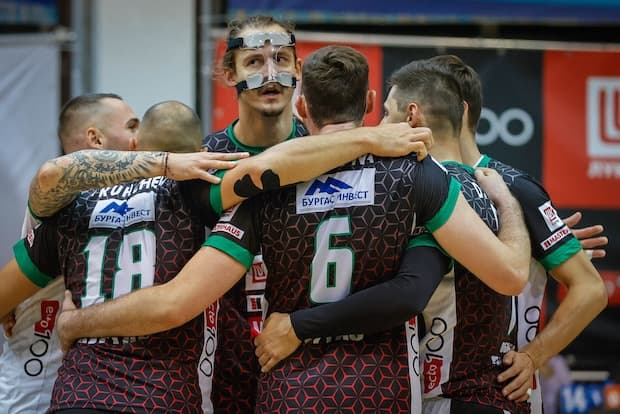 LEGIONÁRI: Krajčovič s maskou i cenou MVP 