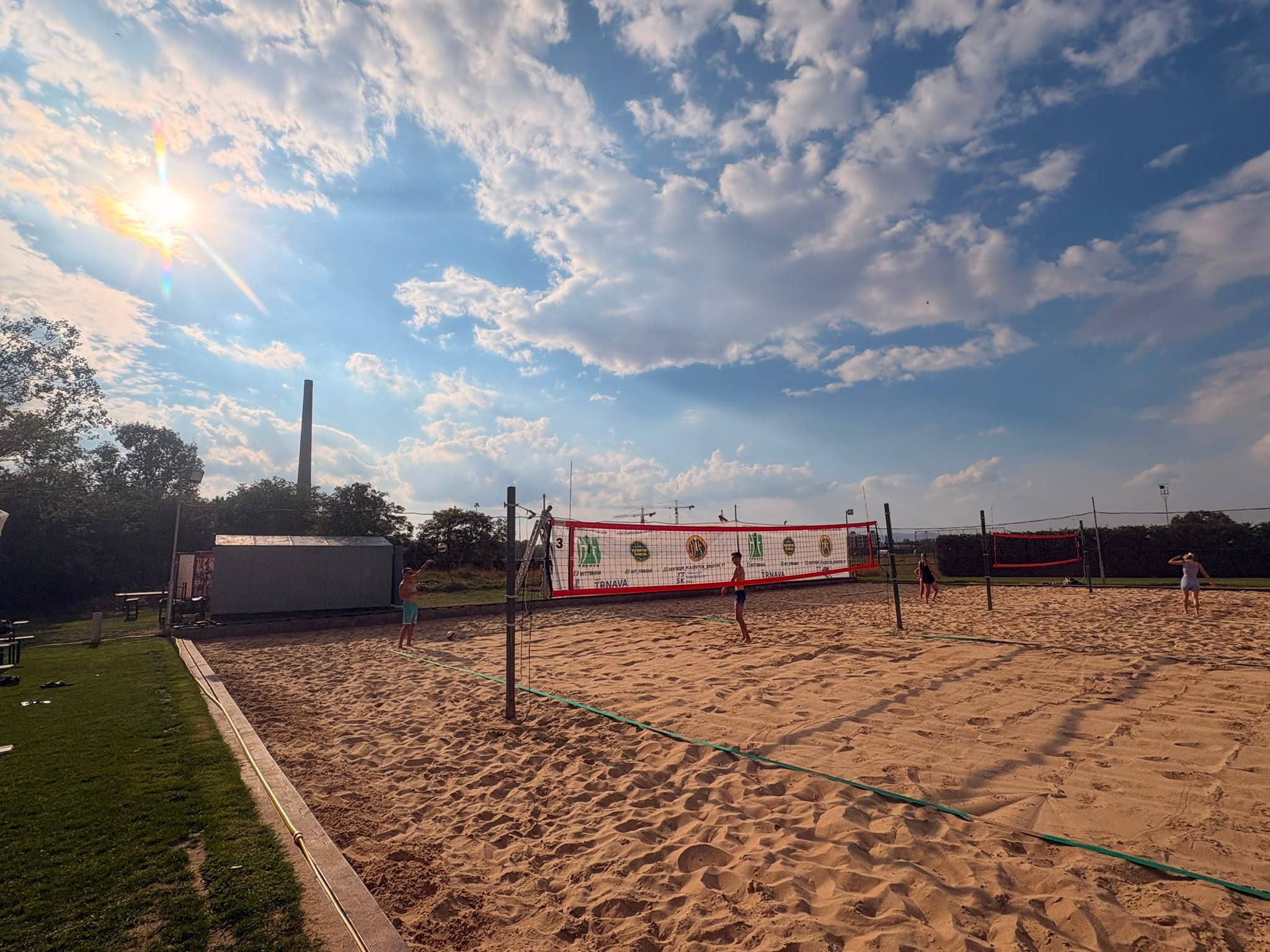 O tohtoročných majstroch Slovenska v plážovom volejbale sa rozhodne na Trojičnom námestí